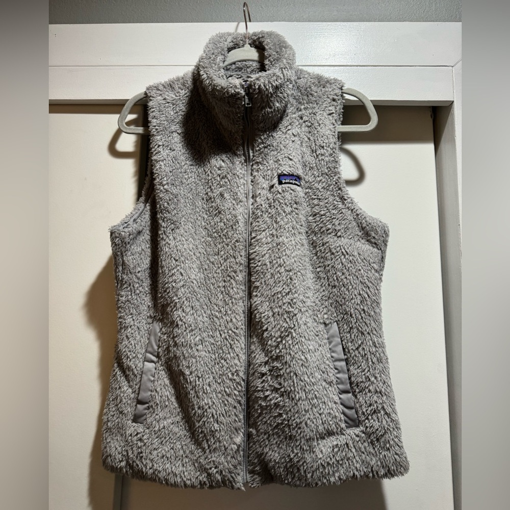 Patagonia Women’s Zip Up Vest